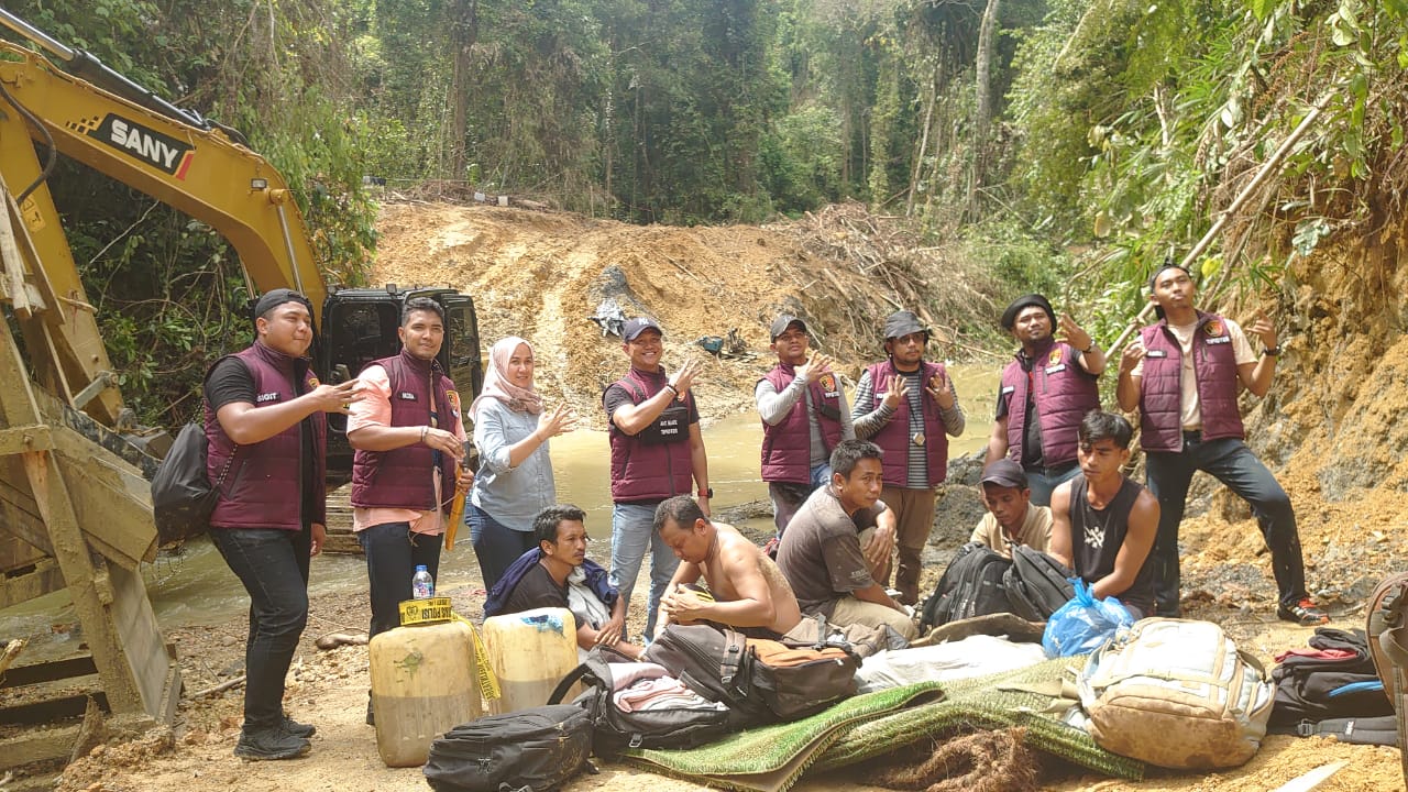 Polda Riau Tangkap Tambang Emas Ilegal PETI Hulu Kuantan Kuansing